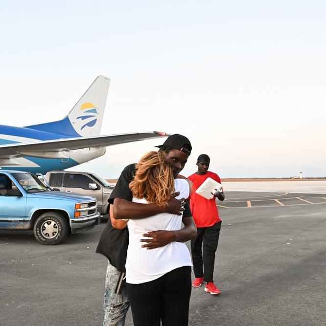 TLF-gallery-2019-09-bahamas-mission-1129.jpg
