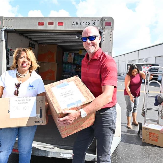 TLF-gallery-2019-09-bahamas-mission-1311.jpg