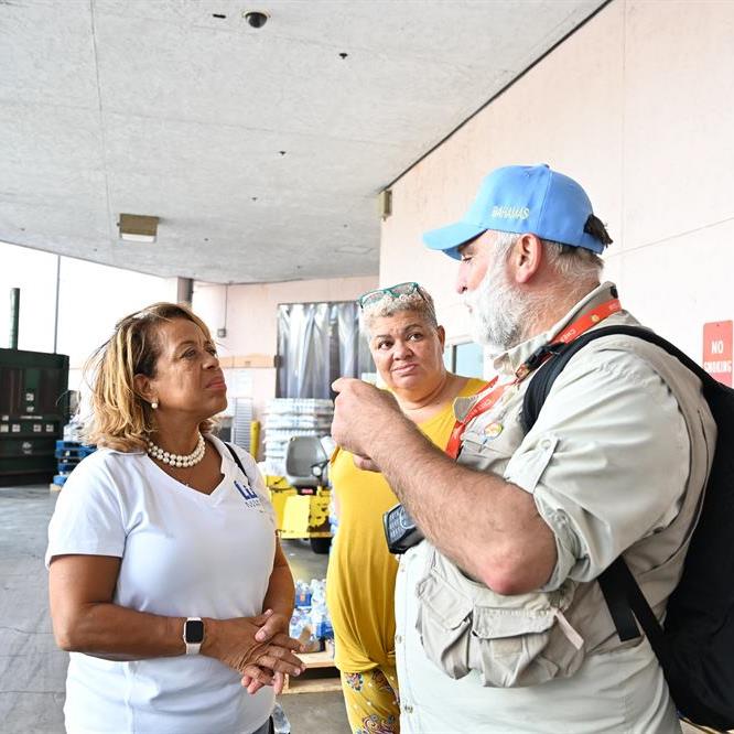 TLF-gallery-2019-09-bahamas-mission-1752.jpg