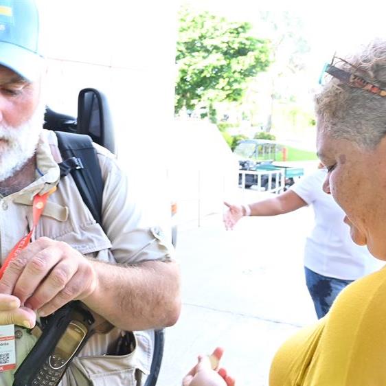 TLF-gallery-2019-09-bahamas-mission-1822.jpg